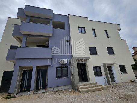 Ploča, Zadar, novogradnja, 2-sobni stan, 60m2+PM, pogled 