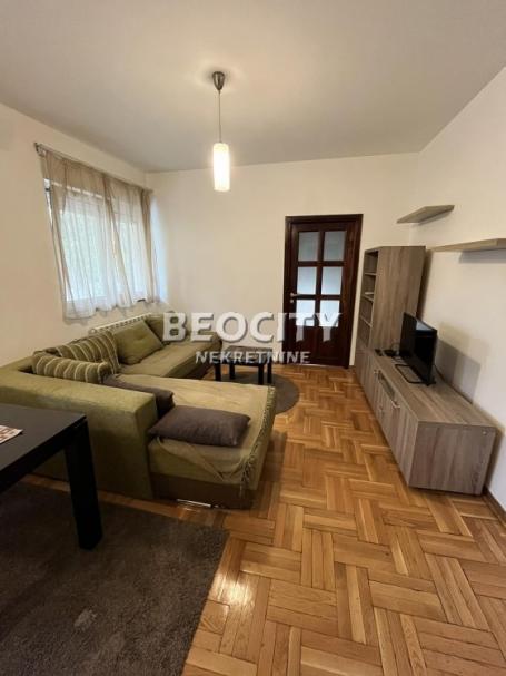 Vračar, Crveni krst, Sazanova, 1. 5, 32m2, 600EUR