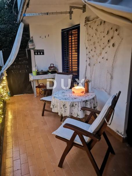 CRIKVENICA – schöne 2-Zimmer-Wohnung mit Terrasse in toller Lage