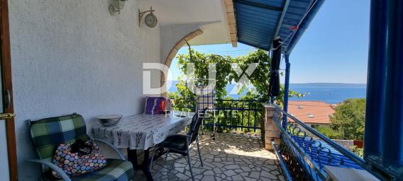 NOVI VINODOLSKI - House with garden near the sea