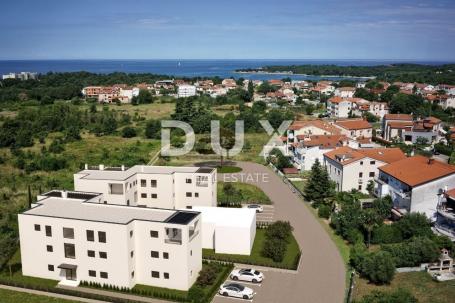 ISTRIEN, POREČ – Luxuriöse Wohnung in einem neuen Gebäude, nahe dem Meer