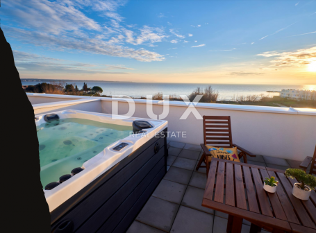 ZADAR, PRIVLAKA - Dream villa: swimming pool, jacuzzi on the roof terrace, sauna and beautiful sea v