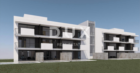 ZADAR, PRIVLAKA - Geräumiges Apartment mit 3 Schlafzimmern, Pool und Garten, nur 70 m vom Strand in 