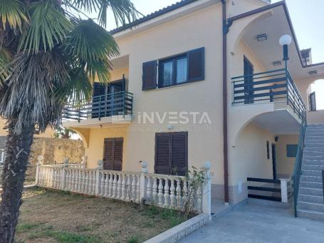 Family house in an excellent location - for family living and investment