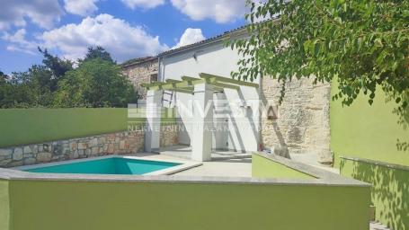 Svetvinčenat surroundings, charming renovated stone house with swimming pool