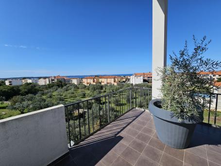 Luxuriöses Apartment im Peroj , Strandnähe mit freiem Blick auf das Meer und den Nationalpark Brijun