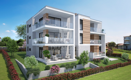 Stan/Apartman Umag, 93, 08m2