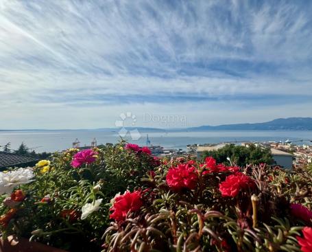 KUĆA POGLED NA KVARNER SA VRHA TRSATA