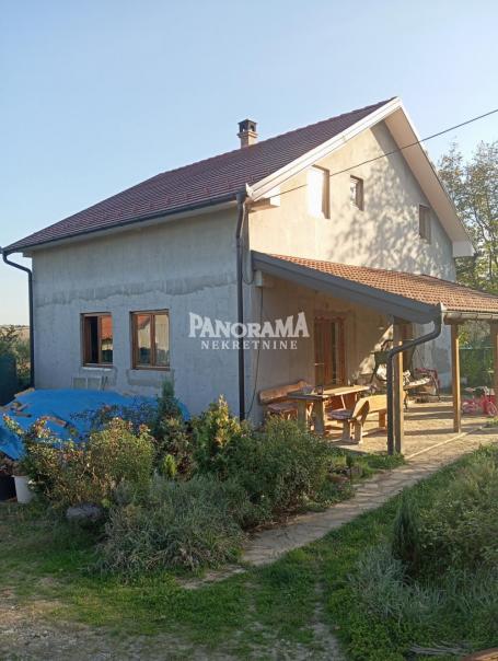 Barajevo-Lisović kuća Pr+Ptk, 160m2, na 25ari, uknjižena ID#5330