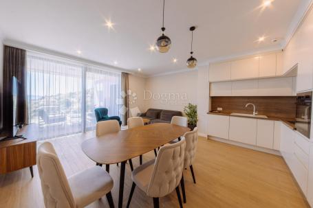 Flat Opatija - Centar, Opatija, 108m2