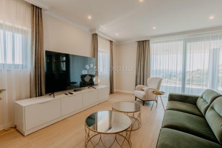 Flat Opatija - Centar, Opatija, 152,30m2