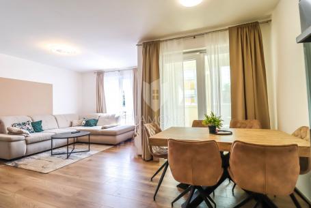 Stan/Apartman Pula, 73m2