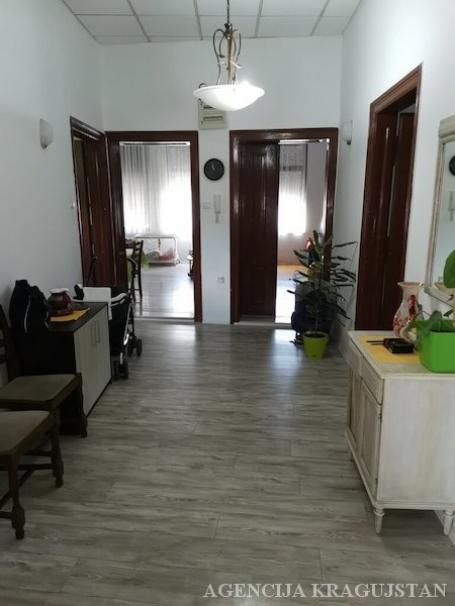 Prodaja, Stan, 104. 00m2 , Mala vaga