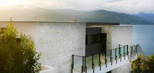 Prodaja, Kuća, 770m2 , Tivat