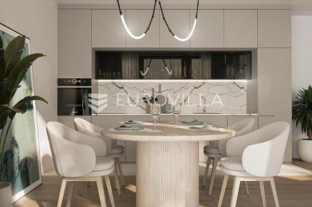 Rijeka, Kantrida, luksuzan četverosoban stan NKP 102 m2 u novogradnji