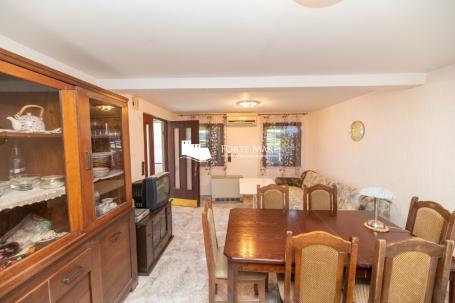 Property in Montenegro, Herceg Novi, Kamenari
