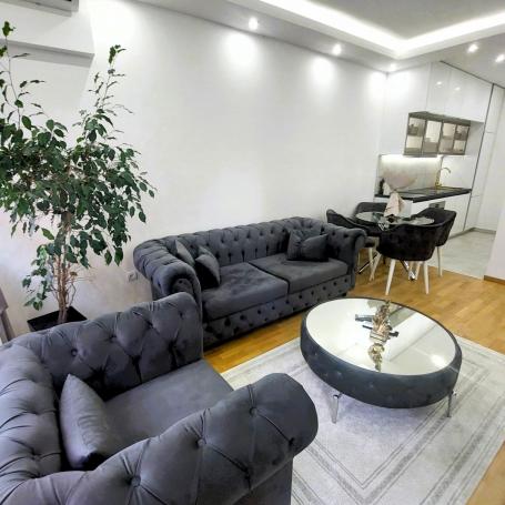 Banovo brdo, Karpoševa, 41m2, 1/6, lux, novogradnja