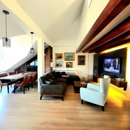 Golf naselje, Beogradskog bataljona, 102m2+35m2 galerija, lux ID#1559
