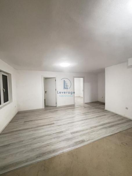 Renoviran, Žarkovo, Mihajla Valtrovića, 57m2