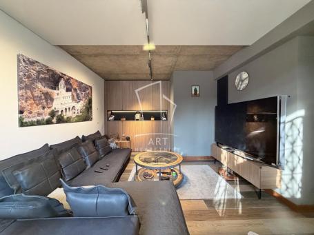 Lux duplex ID#13406