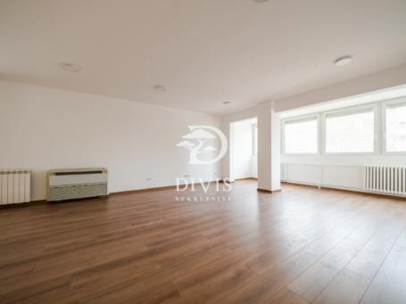Renoviran 5. 0 stan u Bloku 62, Nehruova, 104m2