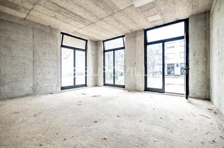 Zagreb, Kustošija, ulični poslovni prostor 43 m²