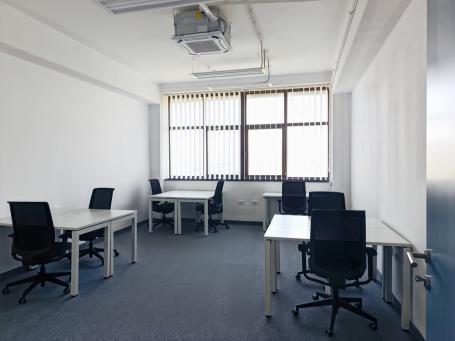 Privatne kancelarije za 5 osobe na lokaciji HQ IRIN Business Center