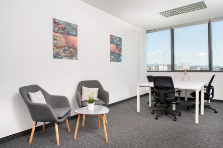 Privatne kancelarije za 3 osobe na lokaciji HQ IRIN Business Center