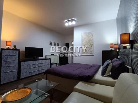 Novi Sad, Centar, Hadžić Svetića, 1.0, 32m2, 450EUR