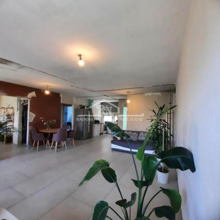 Banjica, Bulevar oslobođenja, 84m2 ID#1510