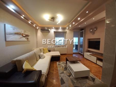 Novi Sad, Centar, Pavla Papa, 3.0, 81m2, 1000EUR