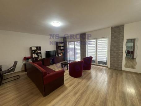 Odlična porodična kuća, Š:569310