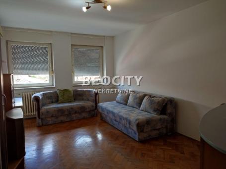 Novi Sad, Centar, Pavla Papa, 0.5, 30m2, 105000EUR