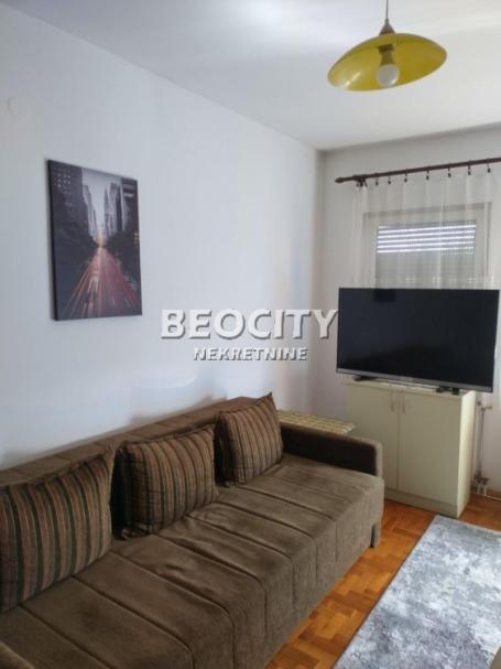 Novi Sad, Centar, Jovana Subotića, 1.5, 40m2, 350EUR