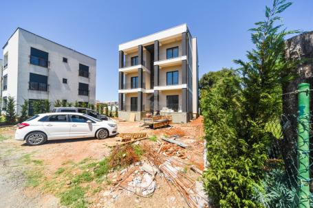 Dvosoban stan 60m2 + parking, Tološi - Podgorica