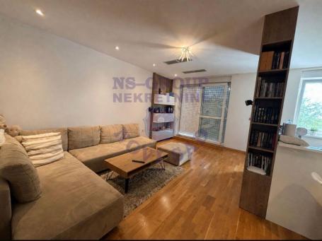 Stan na prodaju Sremska Kamenica 70m2, 569359