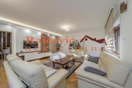 SAVSKI VENAC DEDINJE 110m2 , T ,2500e