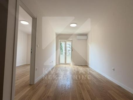 Izdavanje, Jednosoban stan, Podgorica, Central Point, 40m2