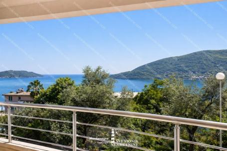 Jednosoban stan sa pogledom na more, blizina Starog grada, Herceg Novi