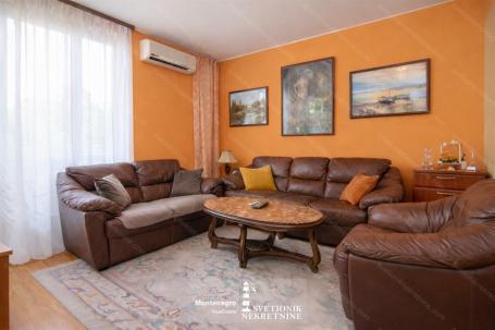 Jednosoban stan 43m² na prvom spratu, Topla 1, Herceg Novi
