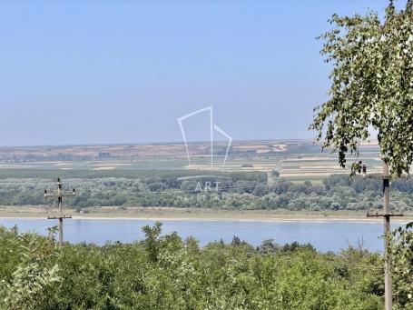 Vikendica sa pogledom na Dunav ID#15645
