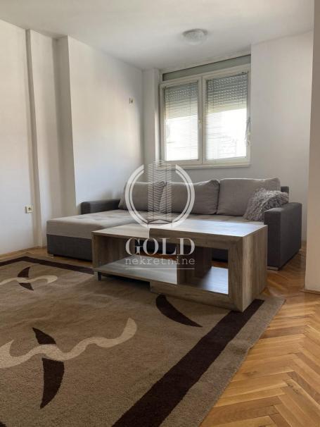 Dvoiposoban dupleks, Grbavica, 62m2, 400e Ključ u agenciji ID#10023