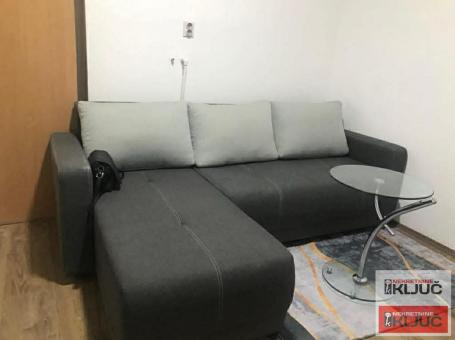 Garsonjera na Podbari, Novi Sad, 24 m², 4. sprat