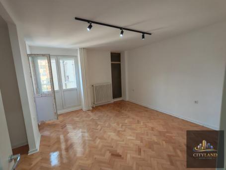 Renoviran poslovni prostor kod Zone 3