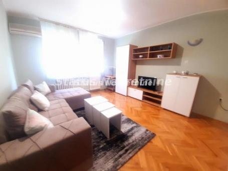 Garsonjera na Bulevaru Oslobođenja, 25 m², 2. sprat